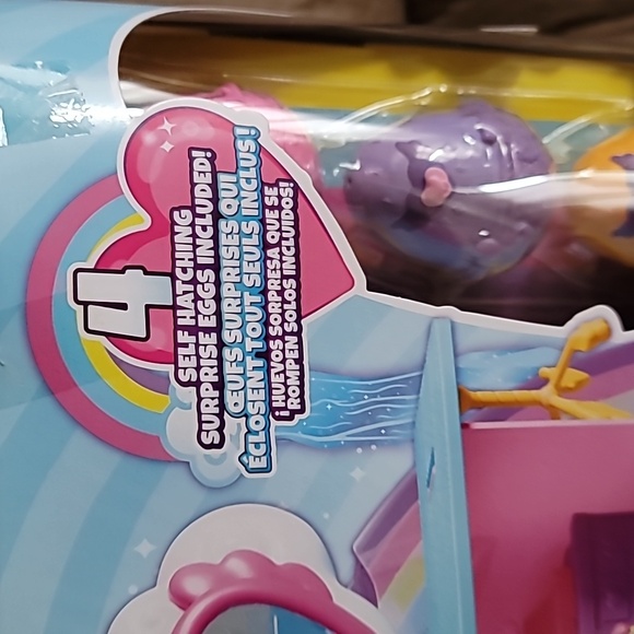 Hatchimals Alive BNIB - Picture 2 of 4